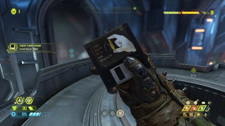 Oben auf dem Objekt befindet sich eine Diskette - Doom Eternal: Doom Hunter Base Geheimnisse Karten und Ort - Sammlerstücke und Geheimnisse - Doom Eternal Guide