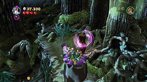 Nähern Sie sich der farbigen Pflanze und kippen Sie die Blätter mit dem WL-Zauber - Harry Potter Jahre 5-7: Ein riesiger virtuoser Durchgang - Jahr 5 - LEGO Harry Potter Jahre 5-7 Leitfaden