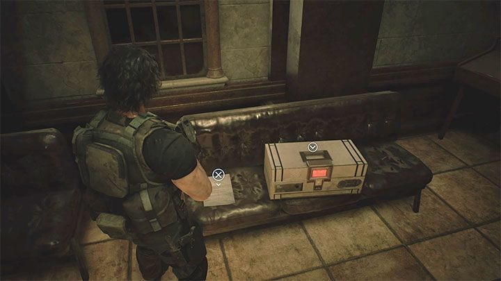 Die Notiz befindet sich im Empfangsbereich neben der Haupthalle - Resident Evil 3: Geheimnisse der Polizeistation, Sammlerstücke - Sammlerstücke und Geheimnisse - Resident Evil 3 Guide