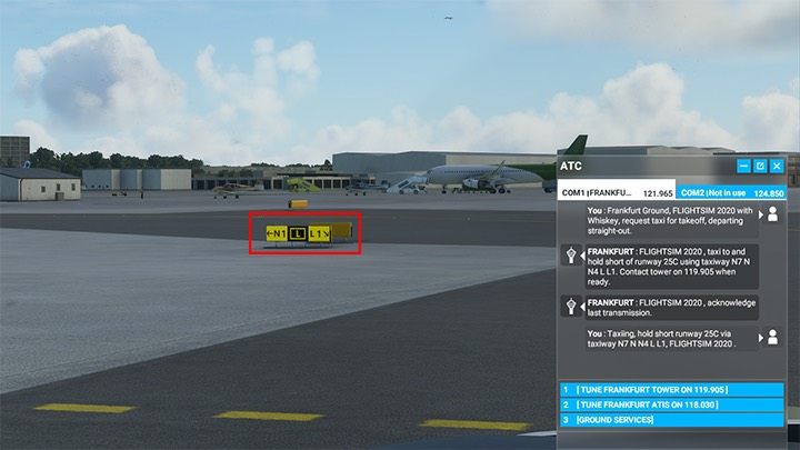 Das weiße und rote Schild 25 zeigt den Eingang zur Landebahn von der L1-Taxispur - Microsoft Flight Simulator: Taxi zur Landebahn - Advanced Flying - Microsoft Flight Simulator 2020 Guide