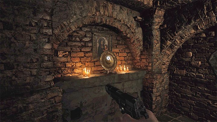 Dieser Schatz kann leicht auf dem Rückweg von der Festung zum Dorf gefunden werden - Resident Evil Village: Festung - Akten, Liste - Beneviento House - Resident Evil Village Guide