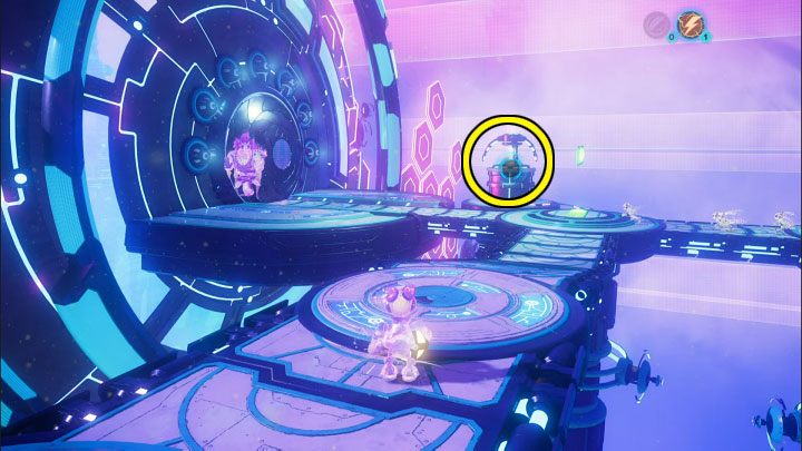 Select the electric sphere from your inventory and throw it towards the generator marked on the picture, which is located right next to the meta-terminal - Ratchet & Clank Rift Apart: Kit, Return to Sargasso - puzzle guide, list - Clank and Kit Riddles - Ratchet & Clank Rift Apart Guide