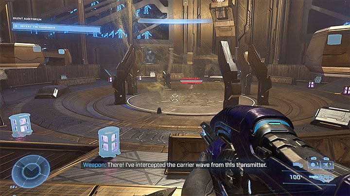 Nach dem Umgang mit minderwertigen Feinden informiert Sie die Waffe über die Möglichkeit, Harbinger anzugreifen - Halo Infinite: Silent Auditorium - Komplettlösung - Hauptmissionen - Halo Infinite Guide