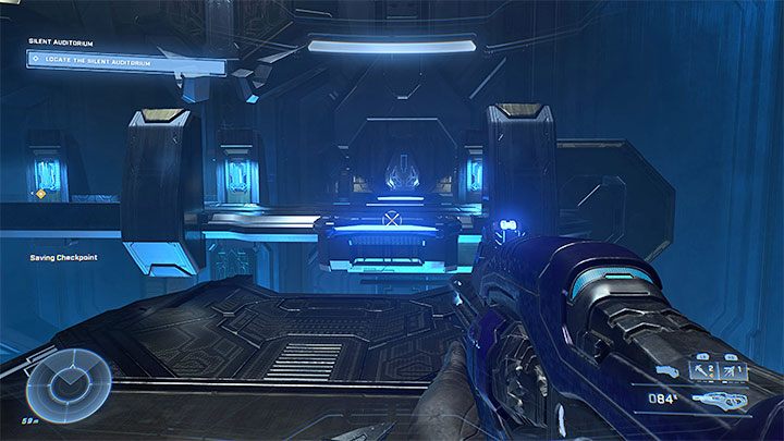 Vermeiden Sie weiterhin alle Begegnungen, bis Sie die oben abgebildete Energiebrücke erreichen – Halo Infinite: Bandana, 5. Schädel (Silent Auditorium) – wo zu finden?  - Schädel - Halo Infinite Guide