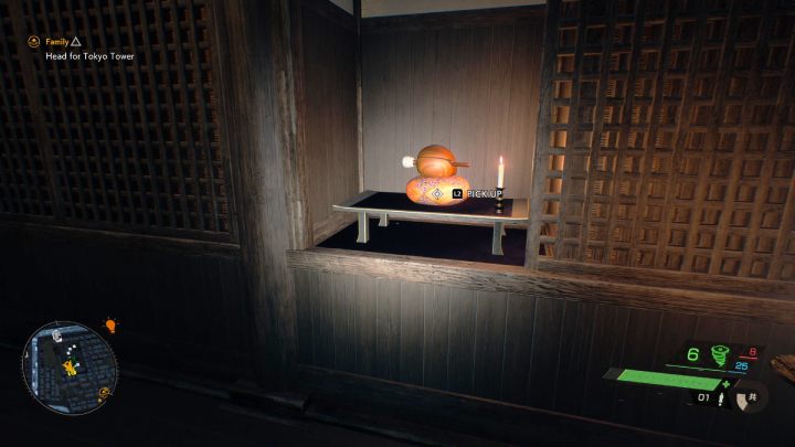 Das Relikt befindet sich in einem Raum hinter der Schiebetür, in einem Friedhofsgebäude östlich des Momokane-Schreins – Ghostwire Tokyo: Relikte im Norden Tokios – Liste – Relikte – Ghostwire Tokyo Guide