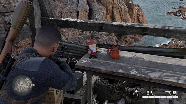 In Mission 5 müssen 10 Gnome gefunden und zerstört werden – wir haben einen davon oben abgebildet – Sniper Elite 5: Geheimnisse und Sammlerstücke in Mission 5 (Festung Guernsey) – Liste aller – Geheimnisse und Sammlerstücke – Sniper Elite 5 Guide, Komplettlösung
