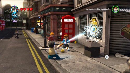 Finde Graffiti (Lego-Kopf) auf der rechten Seite - Harry Potter Jahre 5-7: Tokens - London, Teil 1 - Tokens - LEGO Harry Potter Years 5-7 Guide