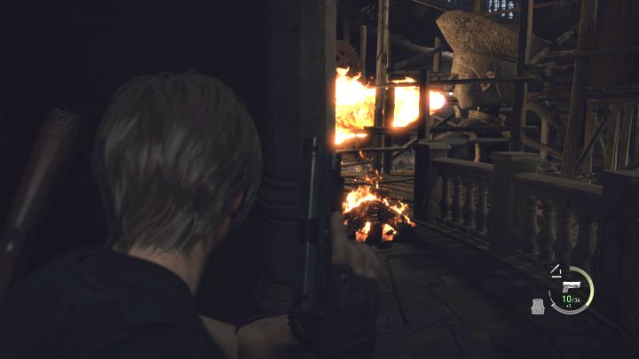 Außerhalb der Reichweite der Statue stehen - Resident Evil 4 Remake: Wie vermeidet man Fallen im Uhrenturm?  - FAQ - Resident Evil 4 Remake-Leitfaden