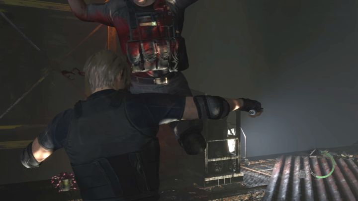 Krauser kann hinter Leon springen und landen - Resident Evil 4 Remake: Wie besiegt man Boss Jack Krauser?  - Bosse - Resident Evil 4 Remake-Leitfaden