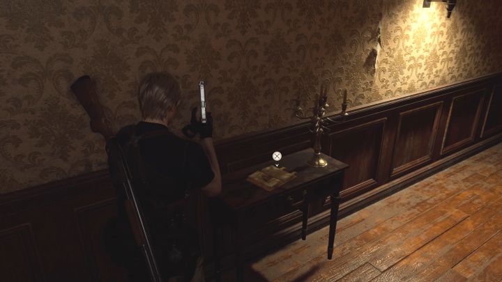 Es gibt zwei obligatorische Rätsel im Manor, die Sie lösen müssen, um Zugang zum Raum im Obergeschoss zu erhalten - Resident Evil 4 Remake: Rätsel im Village Chiefs Manor (Kapitel 2) - Rätsellösungen - Resident Evil 4 Remake Guide