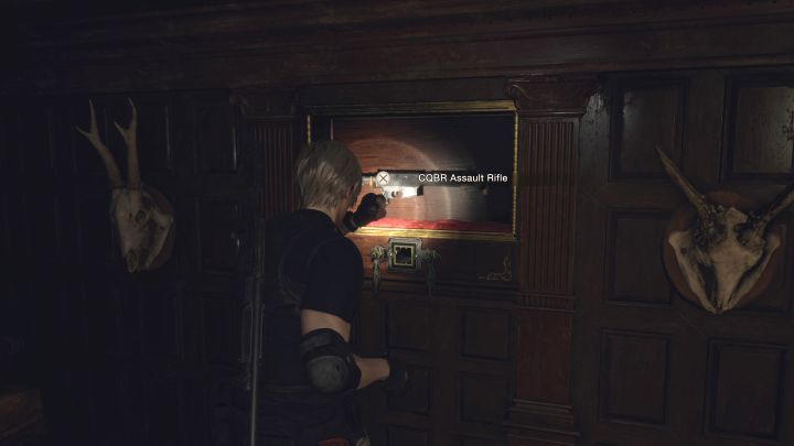 Nach dem Öffnen wird der Cache mit dem CQBR-Sturmgewehr enthüllt - Resident Evil 4 Remake: Geheimwaffe - CQBR-Sturmgewehr - Geheimnisse - Resident Evil 4 Remake Guide