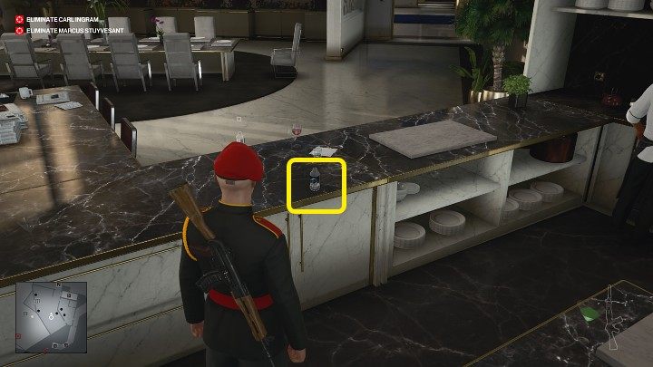 Now, go to the kitchen and wait for the security guard to move from the counter - Hitman 3: Carl Ingram - how to kill him? Dubai, walkthrough - On Top of the World - Dubai - Hitman 3 Guide