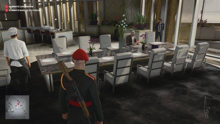 After a while, the victim will go downstairs and enjoy his last meal, and you, dressed as a penthouse security guard, won't arouse any suspicion - Hitman 3: Carl Ingram - how to kill him? Dubai, walkthrough - On Top of the World - Dubai - Hitman 3 Guide