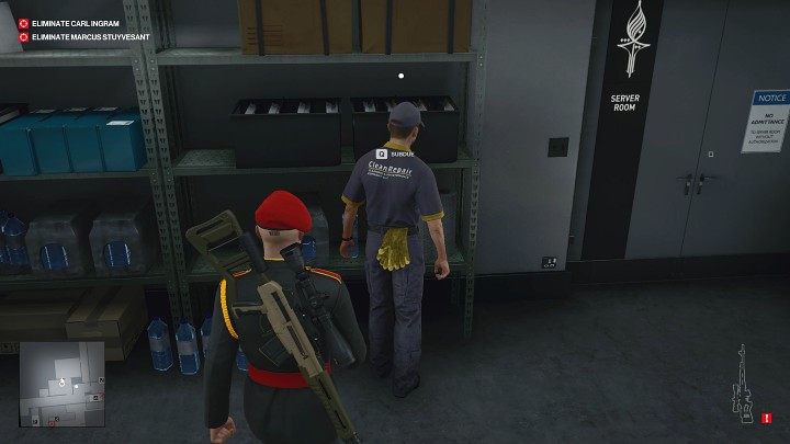 Go to the service room on the left and overpower one of the service workers - Hitman 3: Carl Ingram - how to kill him? Dubai, walkthrough - On Top of the World - Dubai - Hitman 3 Guide