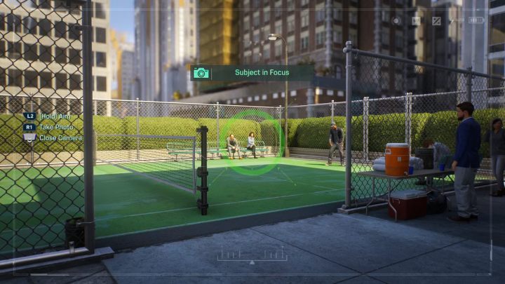 Machen Sie ein Foto vom Tennisplatz auf dem Dach eines Gebäudes im südlichen Teil der Upper East Side – Spider Man 2: Alle Fototermine – Orte – Geheimnisse und Sammlerstücke – Spider Man 2 Guide