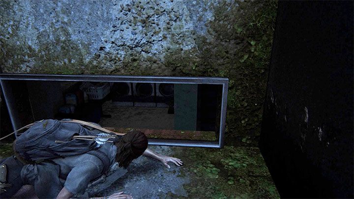The main entrance to the apartment building is closed - The Last of Us 2: In Search of Nora, The Seraphites - artefacts, coins - Seattle Day 2 - Ellie - The Last of Us 2 Guide
