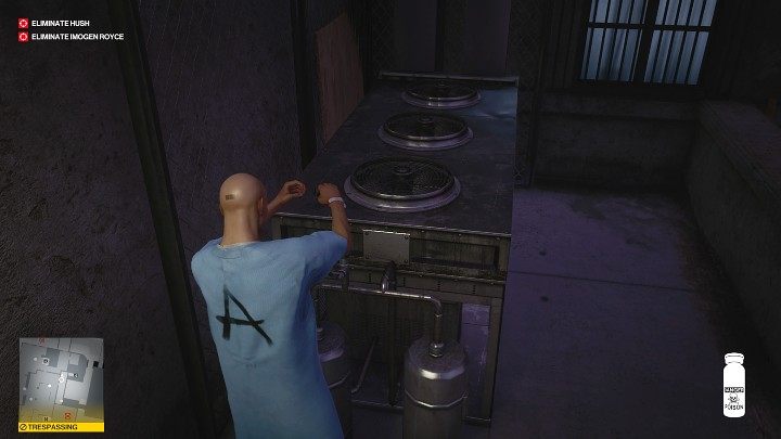On the left you will notice a device connected to the ventilation system - add some poison there - Hitman 3: Hush - how to kill? - Chongqing, China, walkthrough - End Of An Era - Chongqing - Hitman 3 Guide