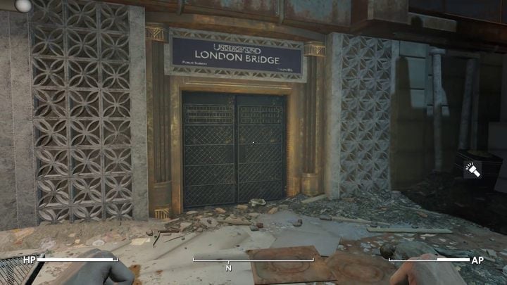 Wenn Sie neben dem Brunnen stehen, wenden Sie sich dem beleuchteten Symbol zu – Fallout London: Wie entkommt man der Anlage? – Quests – Fallout London-Handbuch