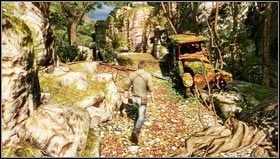 Wir gehen vorsichtig durch den umgestürzten Baum, um den Abgrund zu überqueren [1] und gehen in Richtung des alten Autos [2] - Uncharted 3: Kapitel 6 - Walkthrough Teil 1 - Walkthrough - Uncharted 3 Drakes Deception Guide