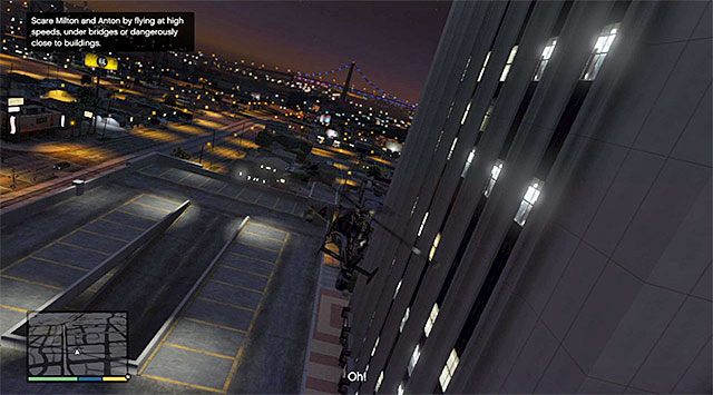 Fliegen Sie weiter direkt neben den hohen Gebäuden - GTA 5: Mr. Richards - Mission Walkthrough - Hauptmissionen - GTA 5 Guide