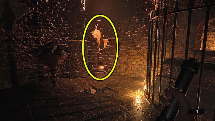 In dem neuen Raum befindet sich eine bröckelnde Mauer (markiert mit einem Symbol auf der Karte) - Resident Evil Village: Schatzkarte - Wo ist der Schatz?  - Puzzle-Lösungen - Resident Evil Village Guide