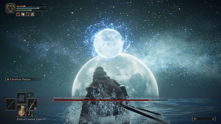 Der Boss kann auch eine magische Rakete erschaffen, die einem kleinen Mond ähnelt – Elden Ring: Rennala, Königin des Vollmonds – Boss, wie besiegt man ihn?  – Liurnia of the Lakes – Elden Ring Guide