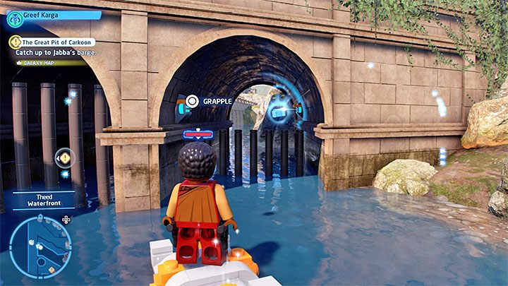 Wechseln Sie zu einem Charakter, der die Macht ausübt, um eine der nahegelegenen Kisten aufzuheben und in der Nähe der Brücke ins Wasser zu legen (Bild 1) – LEGO Skywalker Saga: Theed – Liste aller Rätsel – Naboo – LEGO Skywalker Saga Guide