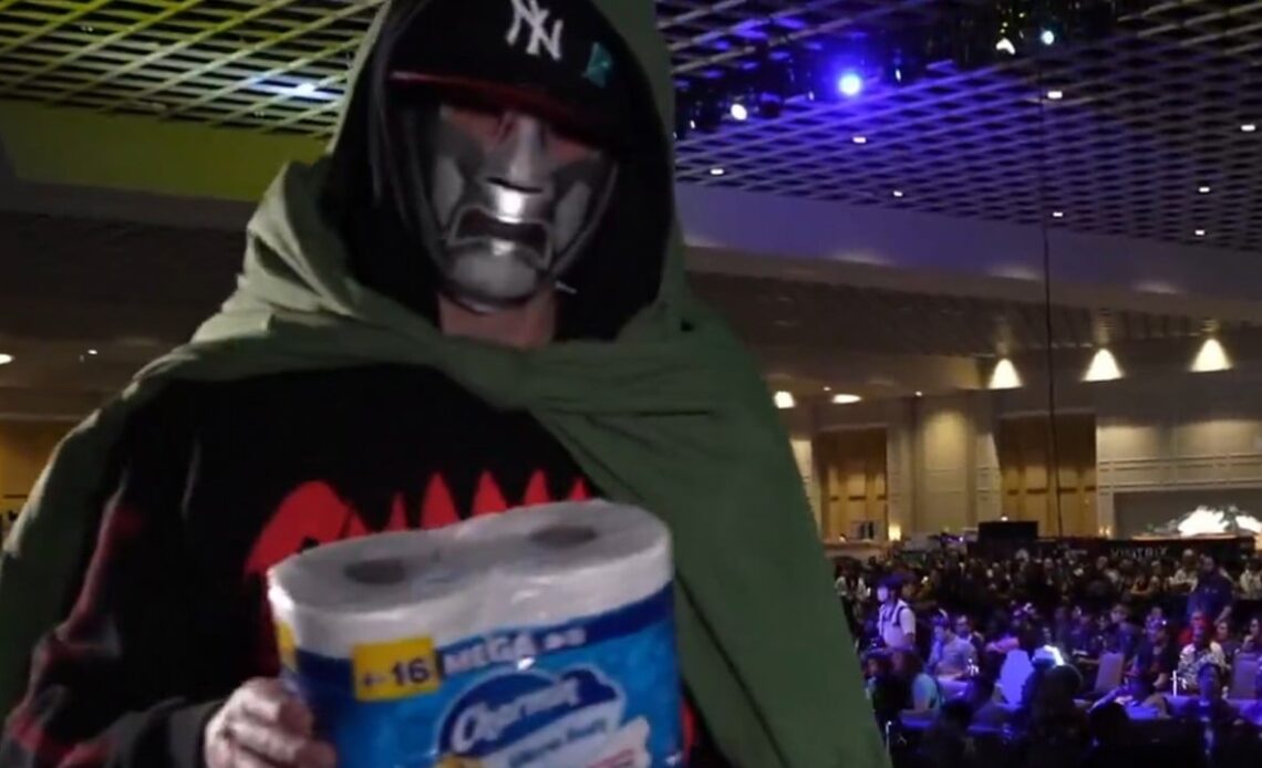Masked player defeats pro in Tekken 8 tournament, then gets disqualified, image source: CEO 2025.