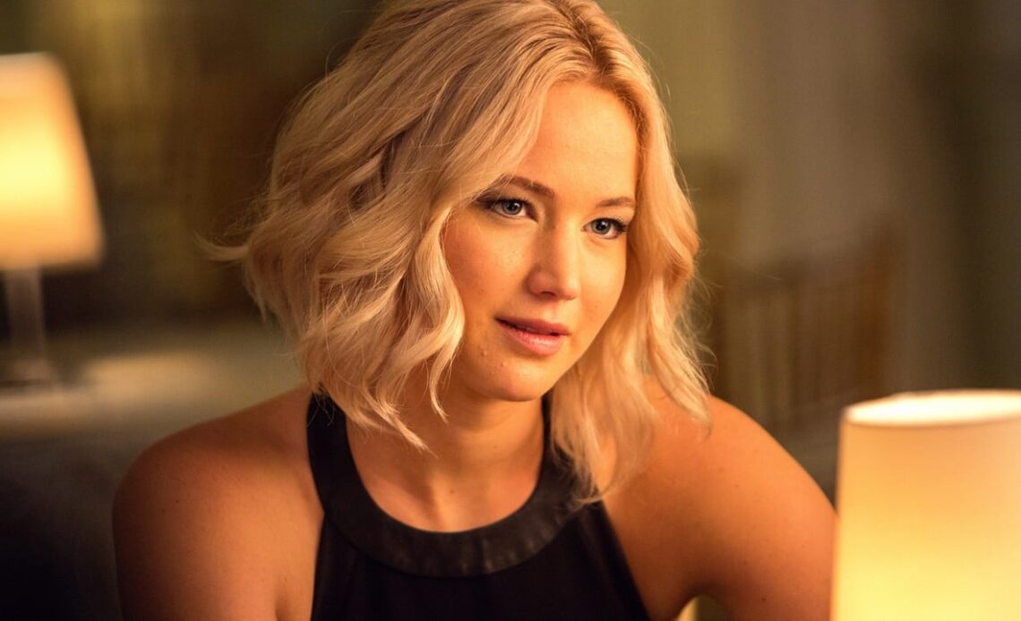 “I should have listened to her.” Jennifer Lawrence regrets starring in the science fiction movie that a friend warned her not to do, image source: Passengers, Morten Tyldum, Sony Pictures Releasing, 2016.