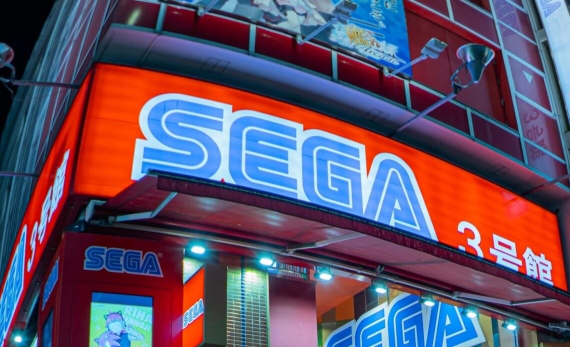 Collector accuses SEGA of using police to illegally seize Nintendo consoles, image source: FlyD; Unsplash.com; 2021.