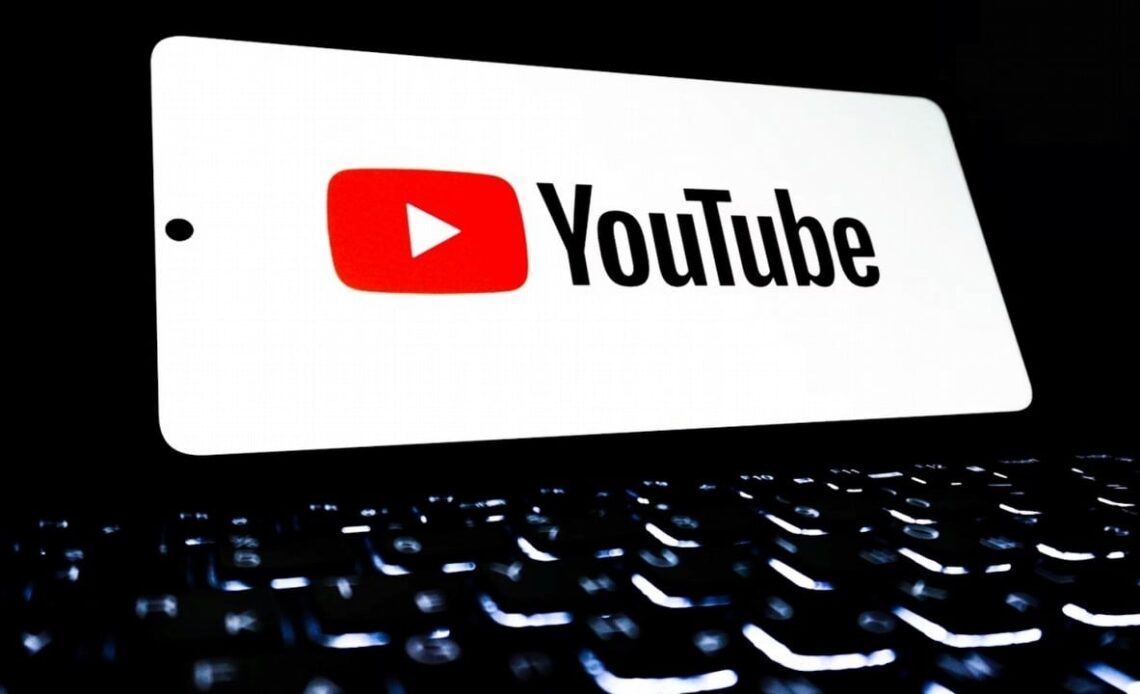 YouTube to allow fast generation of AI shorts, drawing criticism from internet users. „I look forward to cancelling my Premium in a few minutes”, image source: Zulfugar Karimov; Unsplash.com; 2025.