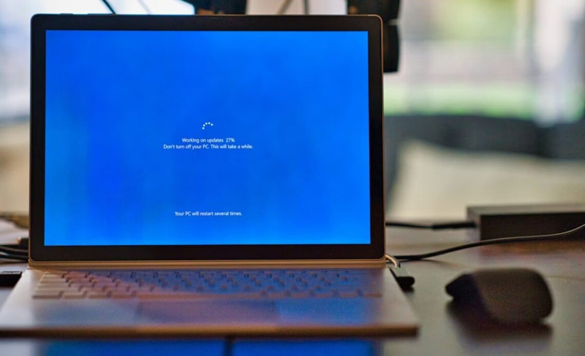 Just 10 days until Windows 10 support ends. Here’s what you need to know, image source: Source: unsplash, photo by Clint Patterson.