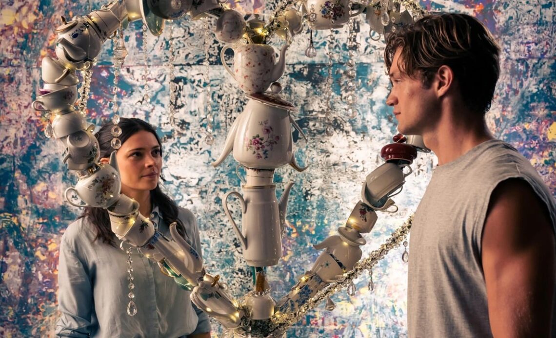 Maxton Hall season 2 changes its broadcast format: when will the new episodes be released?, image source: Maxton Hall: The World Between Us, Prime Video, 2024.